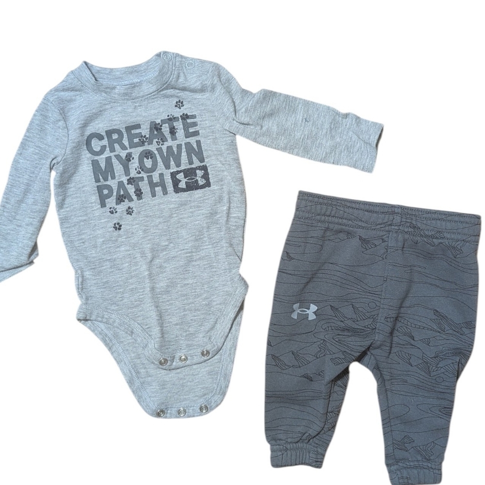 Under Armour Light Gray Baby Set